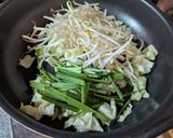 スイートチリソースでアジアン焼きそば作り方2写真