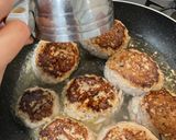 うちのハンバーグ。和風オニオンソースでペロリ😋作り方4写真