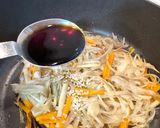 ランチやお弁当に。きんぴらごぼうとにんじん炒飯作り方3写真