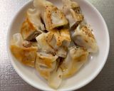 薬味たっぷり！餃子トースト！作り方1写真