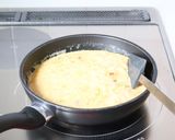 フワッと美味しい【マッチャンとベーコンのオムレツ作り方4写真