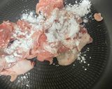 豚肉とじゃがいもの濃厚タレ炒め作り方1写真