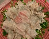 豚バラと豆苗のラー油ダレ【超簡単】作り方3写真