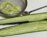 成長し過ぎたきゅうりを新ワカメで酢の物に作り方1写真