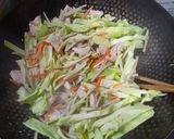 鶏むね肉で塩きんぴらの焼きうどん作り方5写真