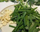 【煮込まないスープ】旨辛な豚にら玉スープ作り方2写真