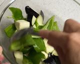 ナスとピーマンのレモンコンソメバター煮作り方2写真
