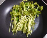 美味しい♫豆苗のきんぴら♫作り方1写真