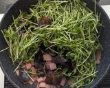 簡単♪きくらげ豆苗ベーコンのカレー炒め作り方3写真