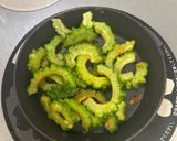 ゴーヤとふんわり卵の麦みそマヨ炒め作り方5写真