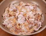 豚バラピーマンの☆濃厚焼肉のたれテリマヨ炒め🤩🍚作り方5写真