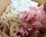 蒸し豚しゃぶ肉と根菜のピリ辛胡麻だれかけ作り方1写真