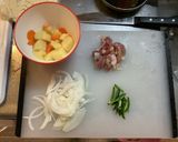 焼きうどんを超えた!本格チキンカレー焼きうどん作り方1写真