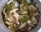 白菜と ピーマン 椎茸 舞茸の オイスタースープ作り方6写真