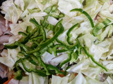簡単ランチ！キャベツ豚バラ肉の塩焼きそば