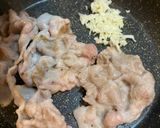 挟むだけ！豚肉とベビーリーフのサンド作り方2写真
