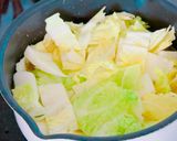 沖縄シークヮーサー♡白菜と豚肉のスープ作り方3写真
