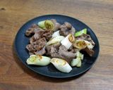 牛タンと白ねぎの塩炒め合わせ作り方7写真