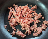 旨すぎ！きゅうりと豚挽肉カレー炒め作り方2写真