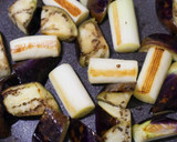 こんがり♪焼きなすと焼きねぎのみそ汁作り方2写真