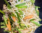 豚ミンチともやしにら麻婆炒め作り方1写真