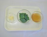【離乳食中期】じゃが芋と小松菜のだし煮作り方1写真