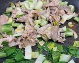 豚肉とチンゲン菜炒めのどんぶり作り方4写真