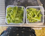 春菊とひき肉の卵とじ丼作り方1写真