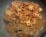 麻婆トマトペースト厚揚げ蓮根鰯パスタ作り方2写真