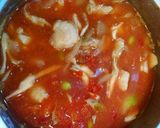 トマトとブロッコリーの鶏モモ肉のスープ作り方4写真