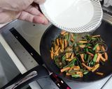 わらびとニンジンの煮物作り方5写真
