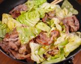 たっぷりキャベツと豚こまの生姜焼き定食🍚作り方3写真