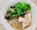 骨付き鶏肉の汁ビーフン作り方2写真