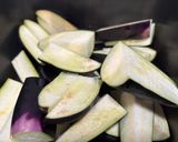 甘辛旨い！とろっと茄子のピリ辛甘味噌炒め作り方1写真