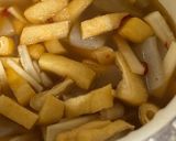 大根の皮と残り物野菜で具沢山ピリ辛スープ作り方3写真