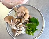 鶏胸肉と舞茸のオイマヨ炒め作り方2写真