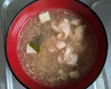 とっても簡単★枝豆と鶏皮の白味噌スープ作り方2写真