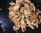 ヨウサマの減塩舞茸チャーハン作り方1写真