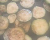 簡単ズッキーニの塩胡椒炒め😋作り方3写真