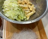 豆腐キャベツ油揚げと春雨の具沢山スープ作り方1写真