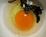 塩昆布で旨じょっぱい！卵一個の玉子焼き作り方1写真