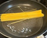 大葉とレモン香る！しらすのワンパンパスタ作り方1写真