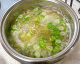 大根おろしが美味しい♪水餃子のみぞれ鍋作り方3写真