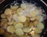 チーズたっぷり新じゃがのオーブン焼き！作り方1写真