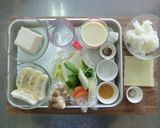 【主食・主菜・副菜】ごま塩豆乳鍋作り方1写真