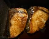 簡単調味料２つで味が決まる！ブリの照焼き作り方3写真