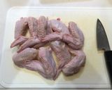 【食べやすい！】つまめるピリ辛手羽先作り方1写真