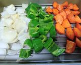豚こま肉で❢ 酢豚作り方1写真