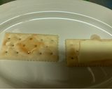 おつまみ！ハニーチーズクラッカー作り方1写真