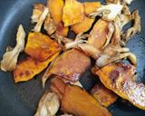 簡単夕飯！かぼちゃと舞茸の甘辛炒め作り方6写真